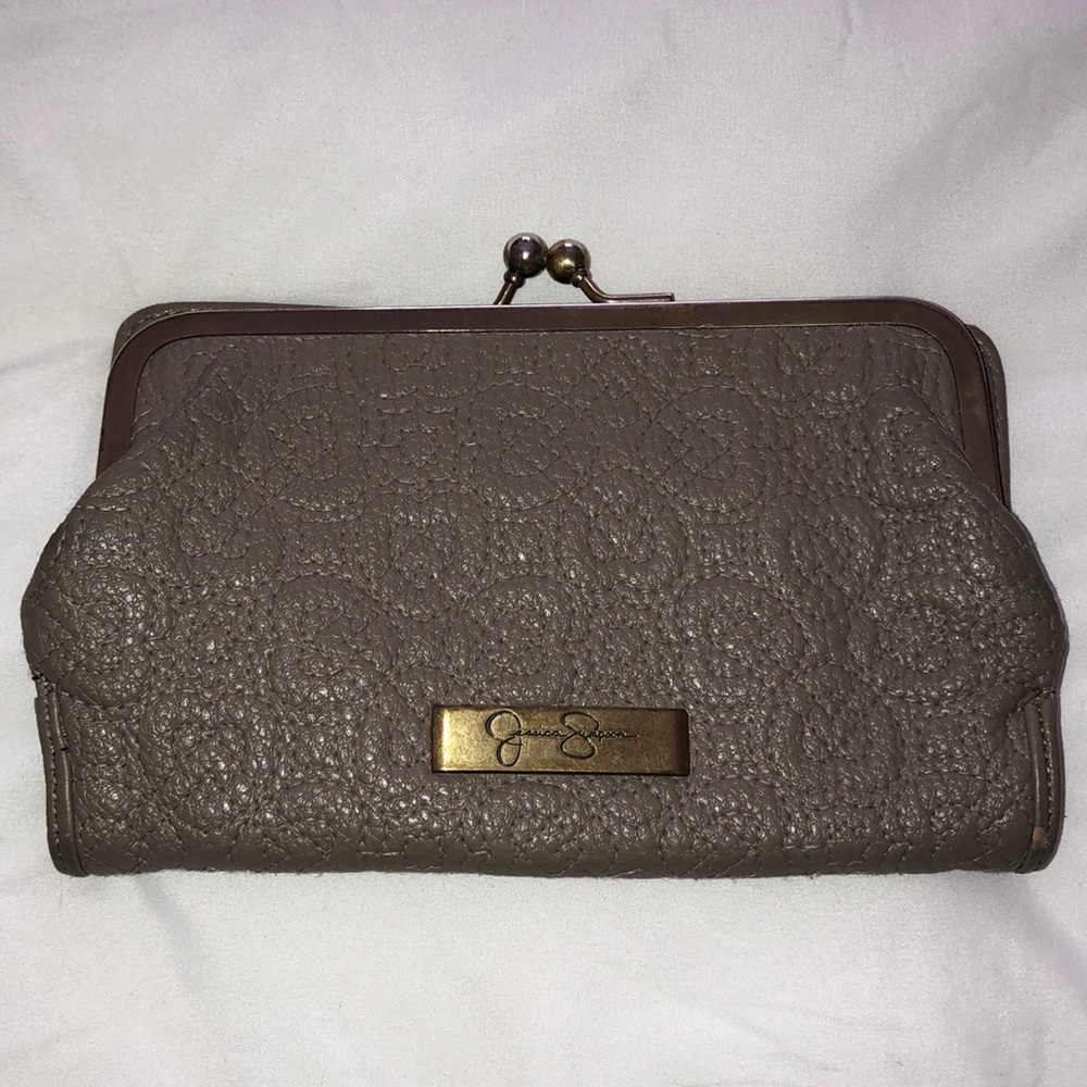 Jessica Simpson Wallet / Clutch